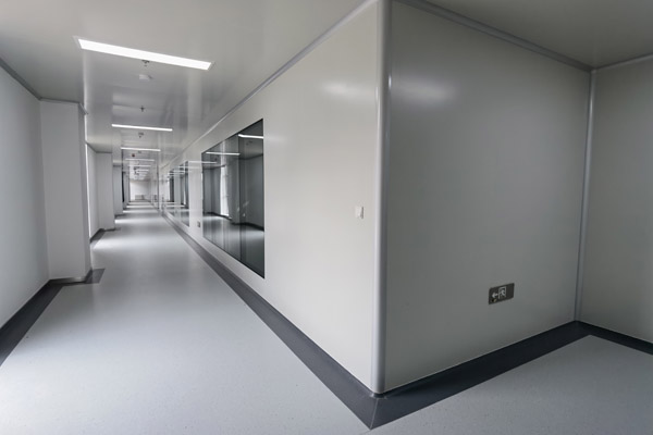 大型實驗室要求設計什么門