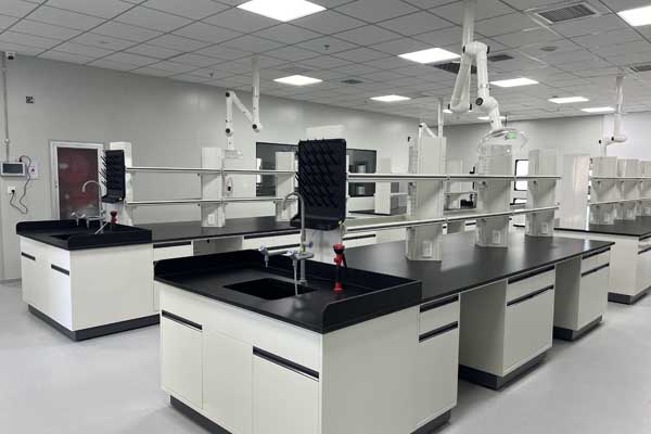 實驗室臺面理化板什么材質的