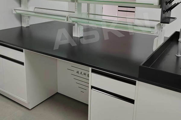 標準全鋼實驗臺定做要求有哪些？